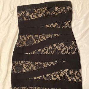 Strapless formal dress